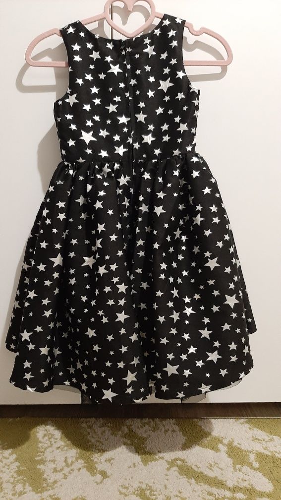 Rochie eleganta HM 6-7 ani