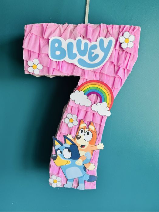 Блуи и Бинго пинята Bluey
