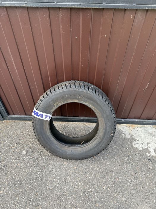 Зимние шины Vicltel 195/65R15 (новые)