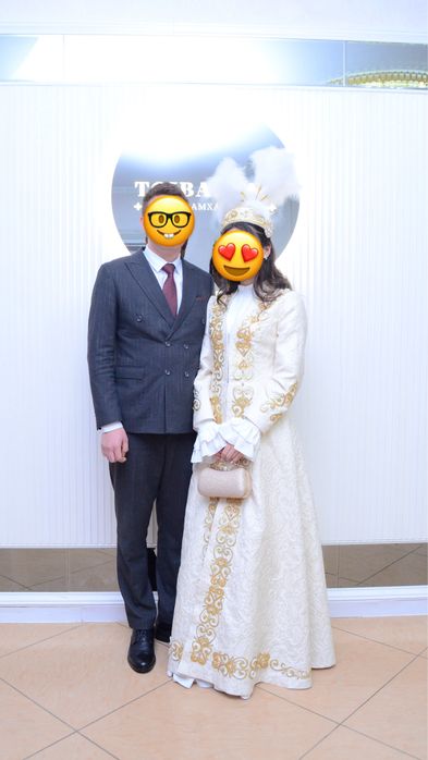 Платье на узату, платье камзол.