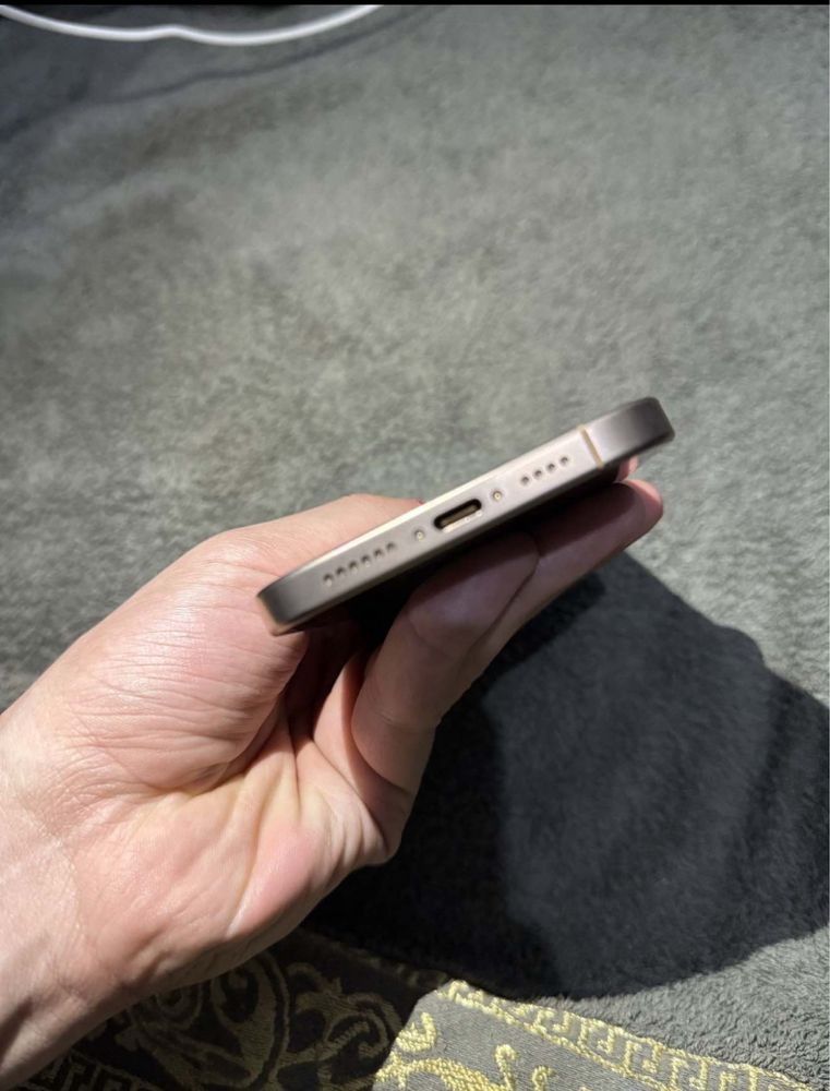 Продается iphone 16 pro max