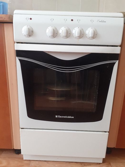 Продам электроплиту