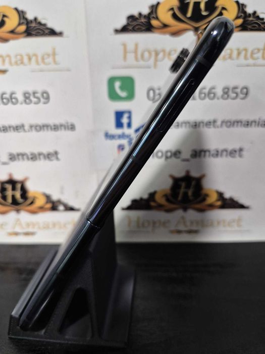 Hope Amanet P10/Motorola Razr 50 Ultra