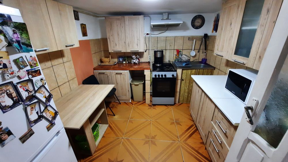 Casa 4 camere Chercea