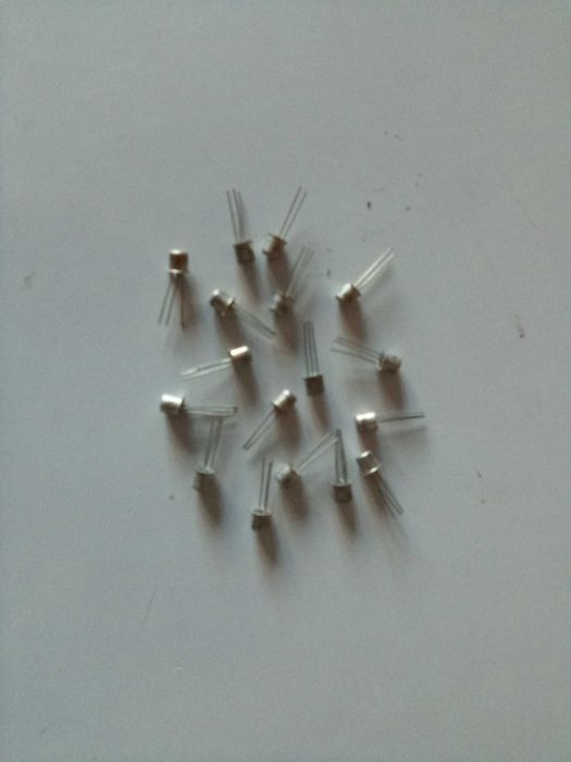 Tranzistori Noi vintage 2N4958, BSX51, BCY59PL, BCY79.PL , BFX89.