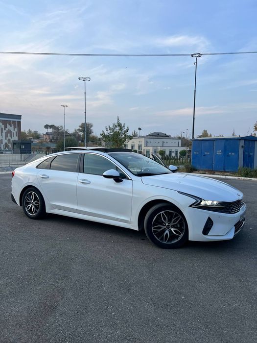 КИЯ  К 5. 5 пазиция