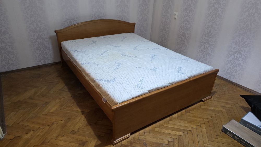 Масивни разглобяемо легло с матрак