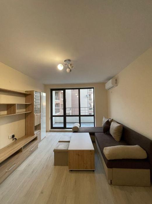 Дава се под наем Едностаен апартамент в Варна, Виница - 42 кв.м за 250 € - Снимка #1