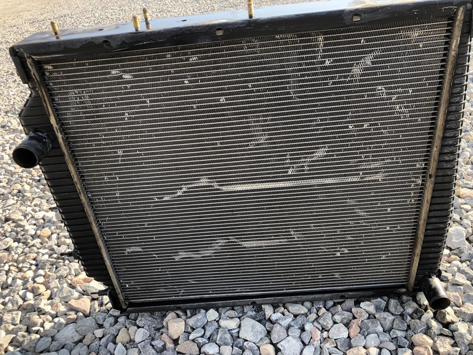 Б/У  Радиатор Шансиман F2000