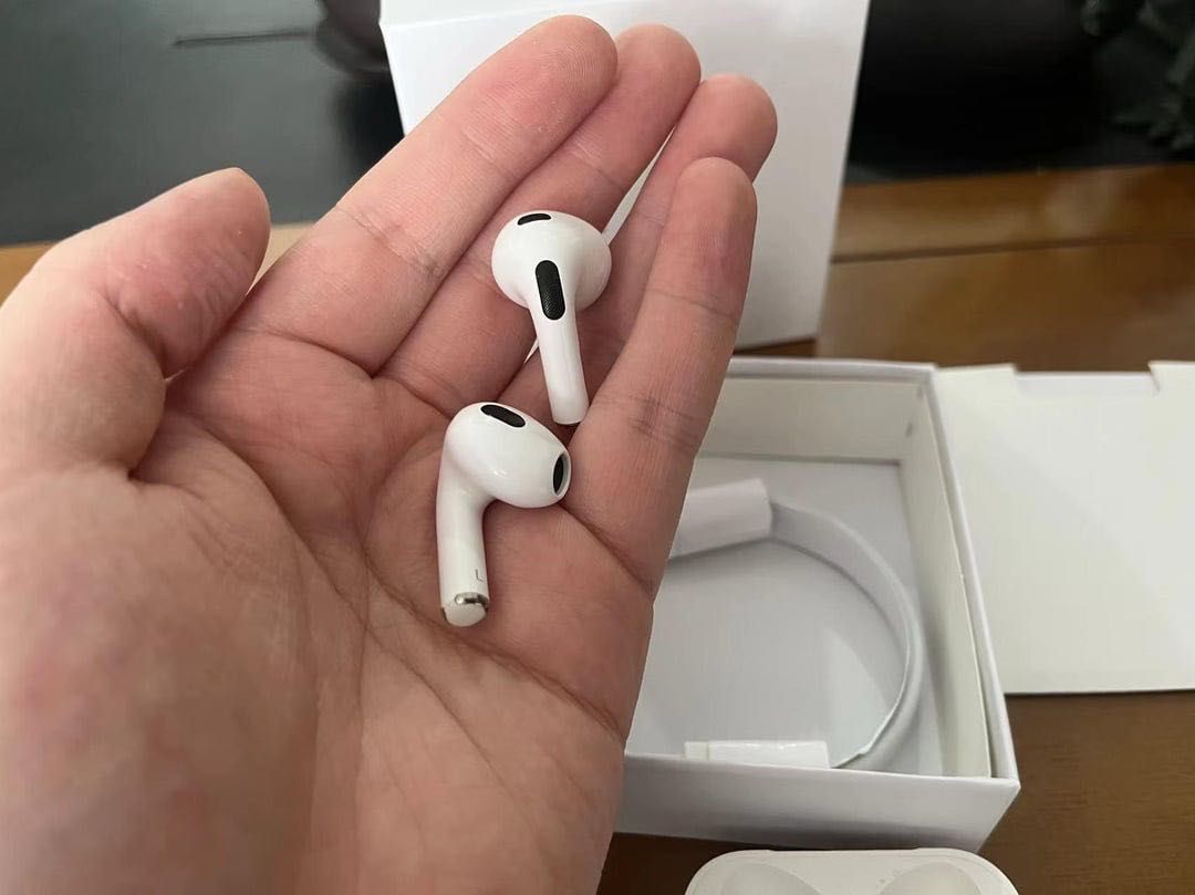 Air pods gen | 3 |