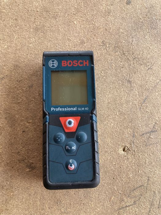 Telemetru Bosch Professsional Glm 40