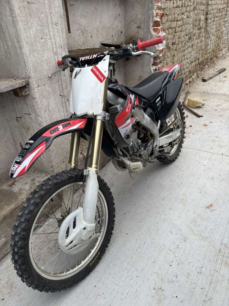 Honda CRF 250 с документи