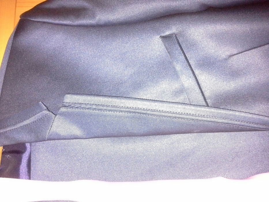 Мужской костюм новый