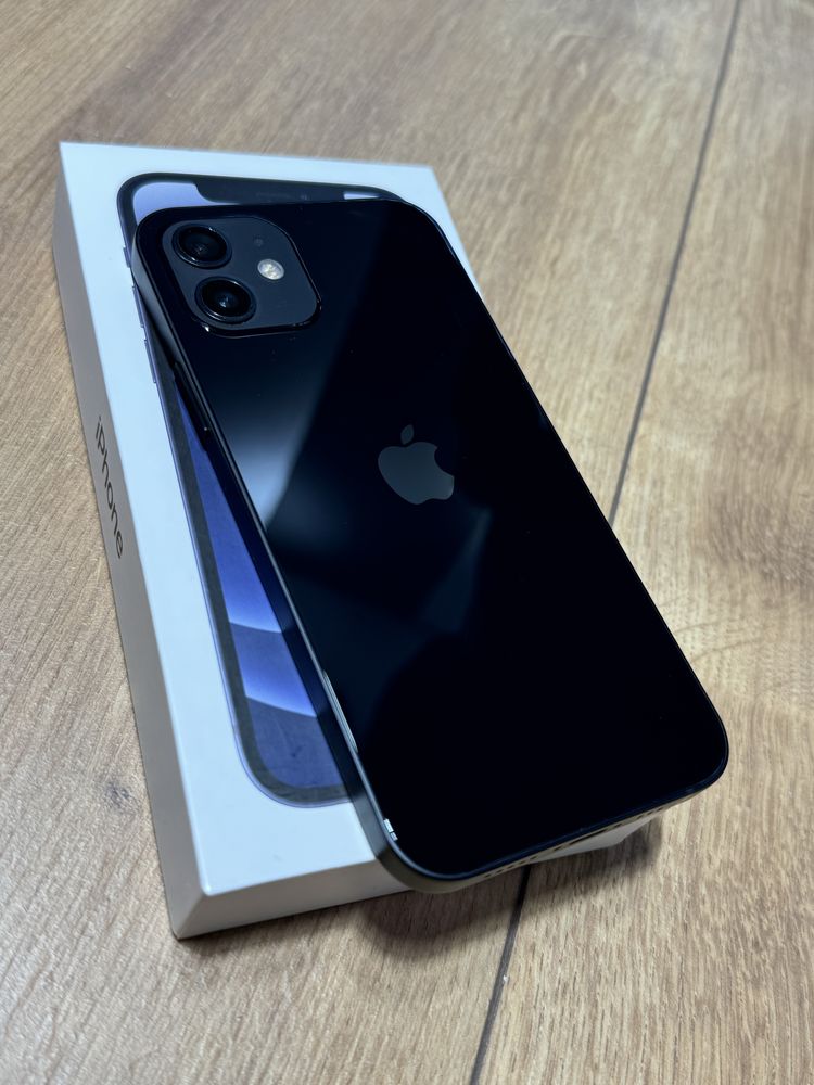 Apple iPhone 12 128Gb Black 90% battery