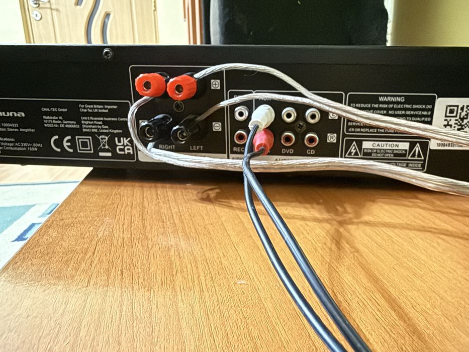 Consola Roland DJ202 și Amplificator Auna AV2-CD508