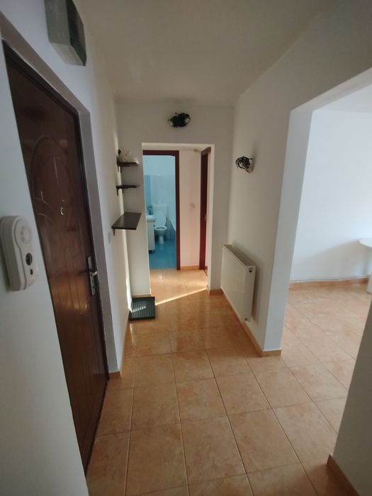 Apartament cu o cameră zona piata maratei
