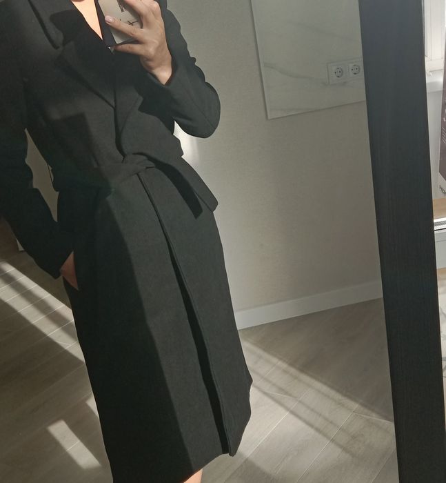 Продам два пальто