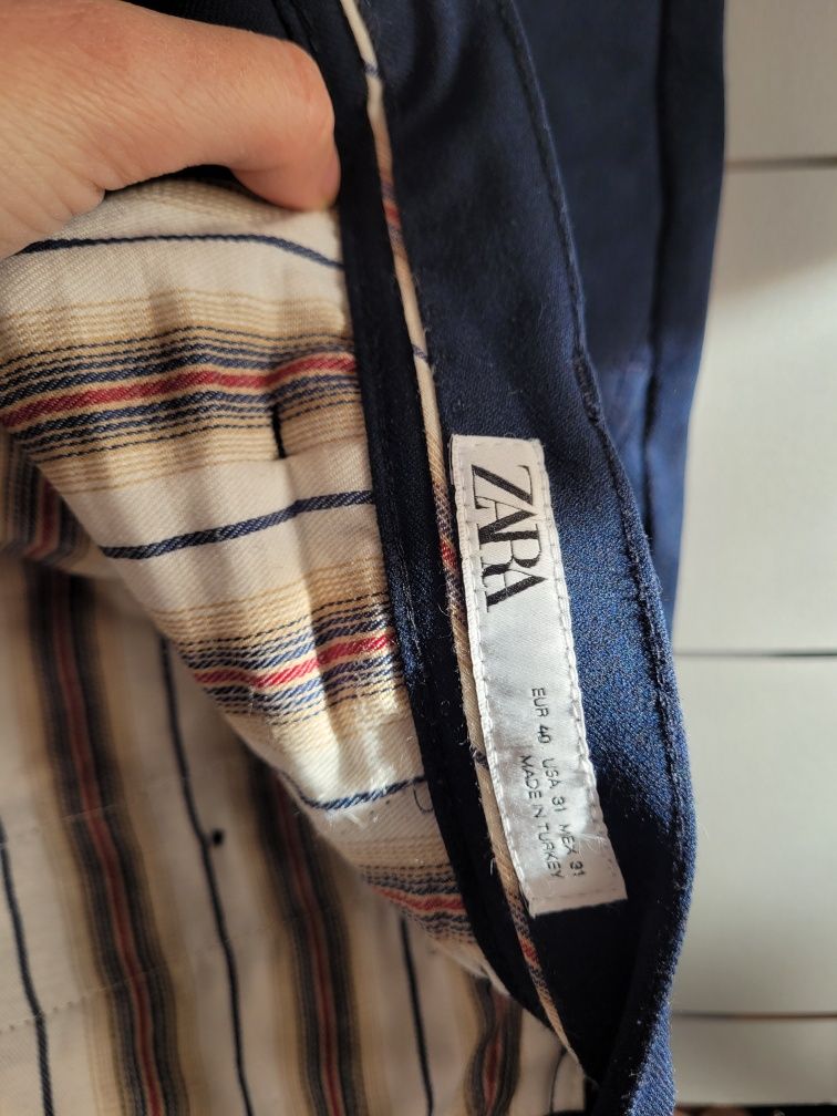 Pantaloni Zara 40