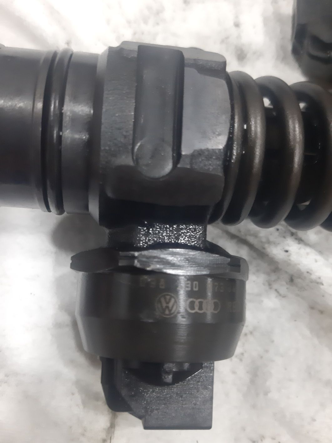 Дюзи пасат б6 2.0 140 hp 2006г.