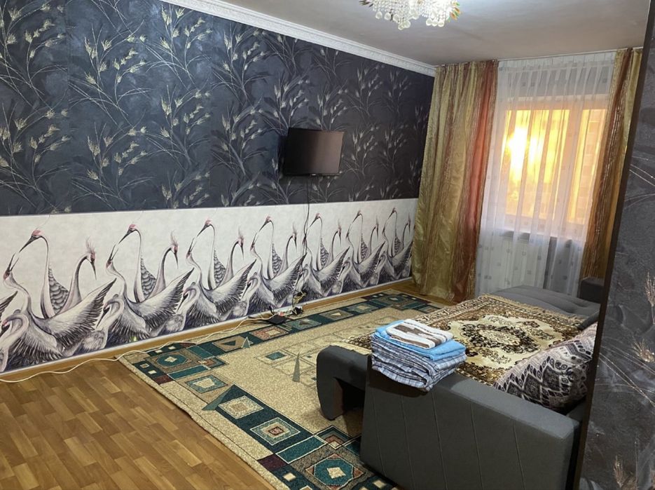 Квартира посуточно проспект Женис