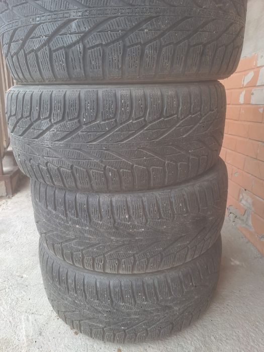 Продам зимнюю резину