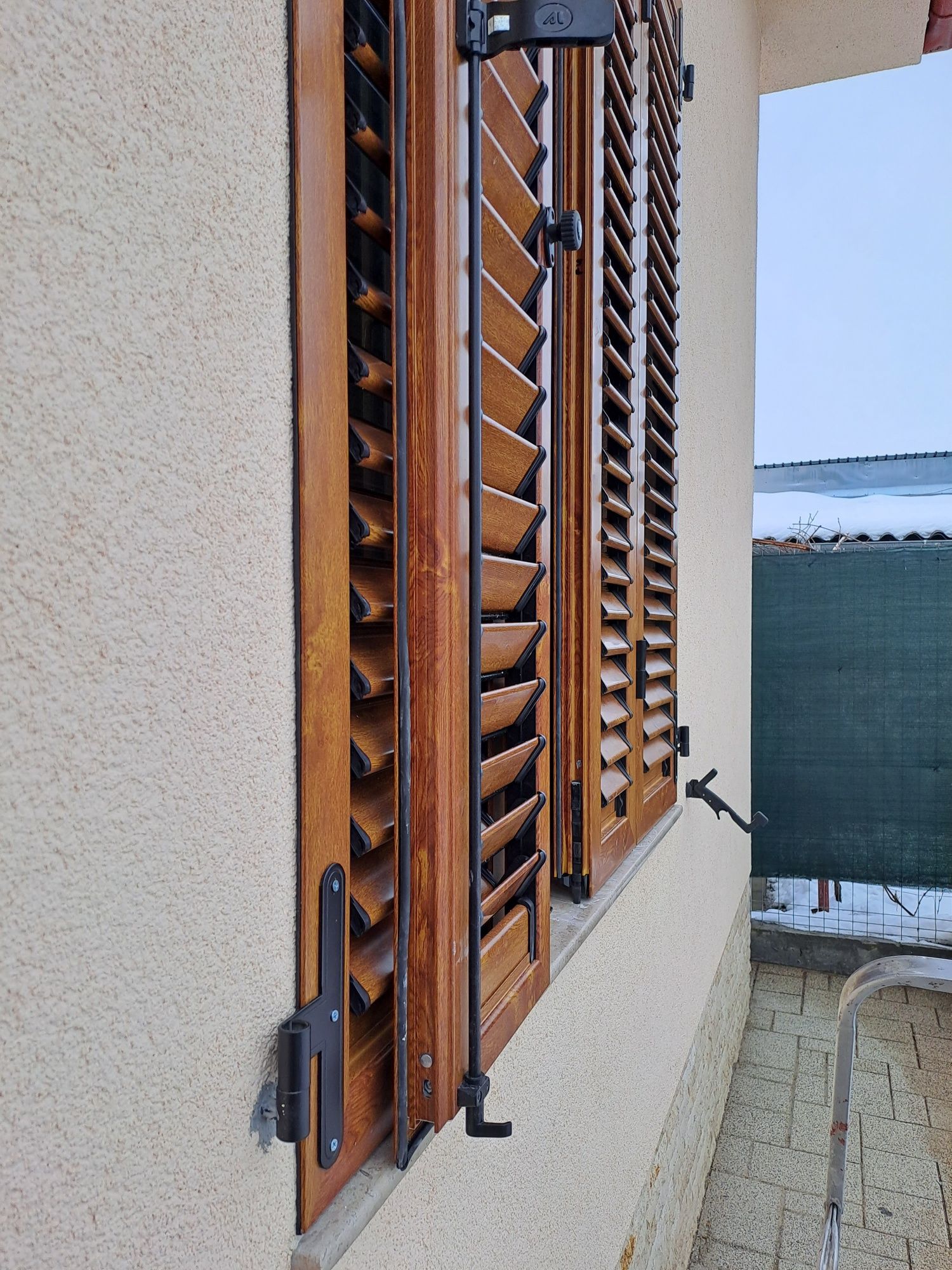 Tamplarie pvc și aluminiu