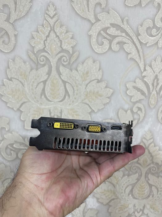 Видео карта GTX 650Ti boost, GTX 750Ti