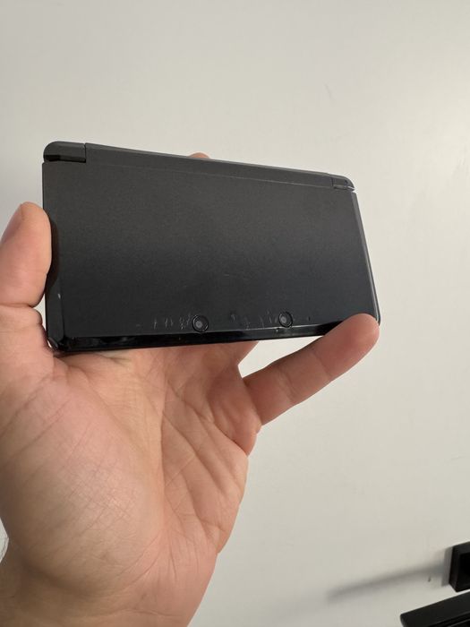 Consola Nintendo 3ds! Cel mai ieftin de pe OLX!