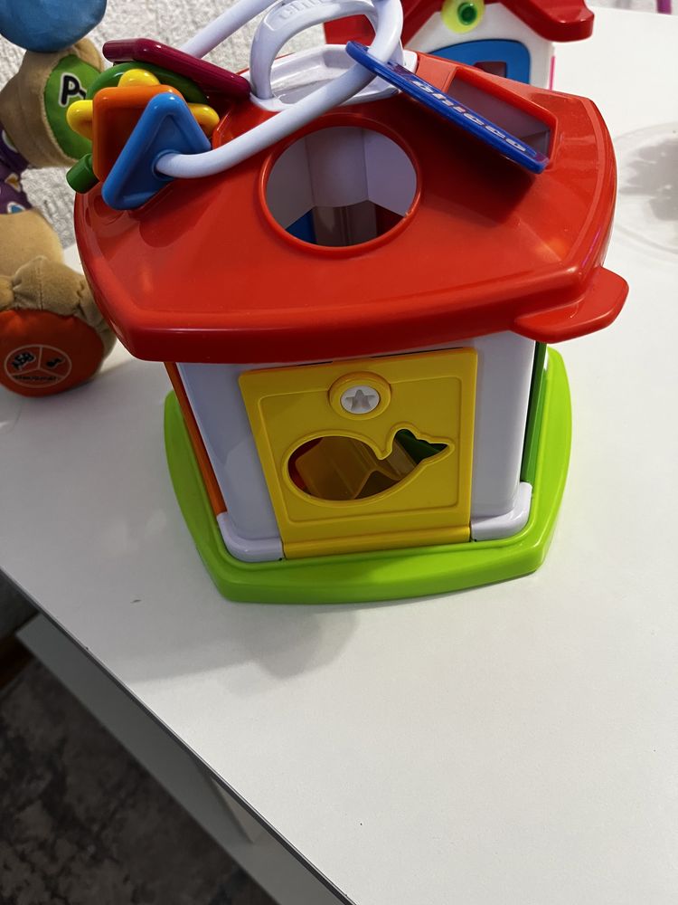 Fisher price Куче, Къщичка Chicco сортер,