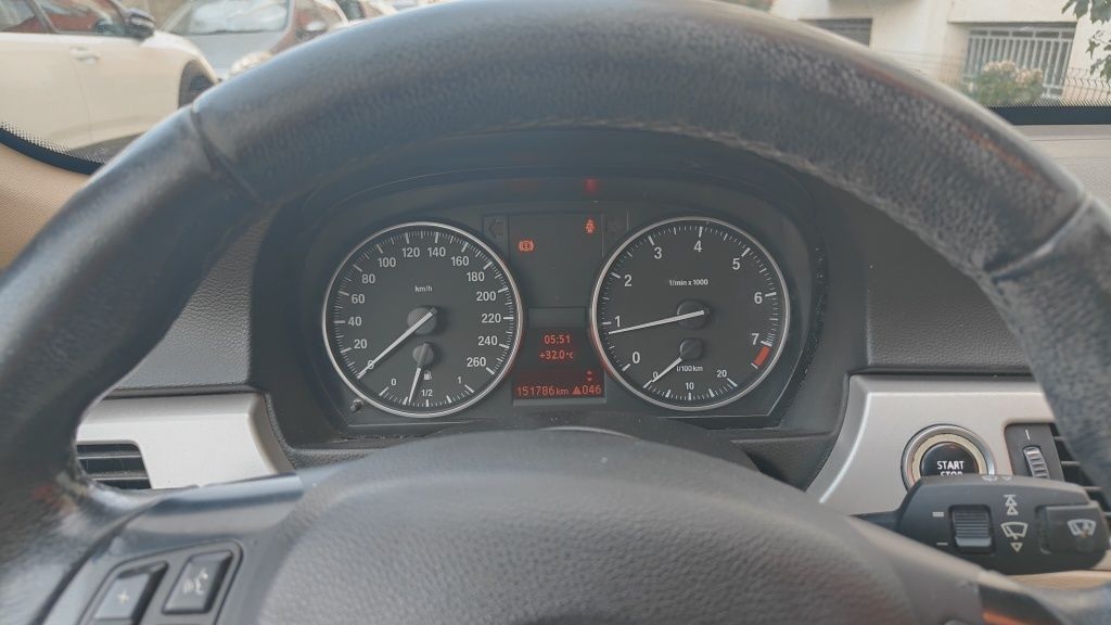 BMW seria 3 E90 facelift 2010 berlina 2000 benzina