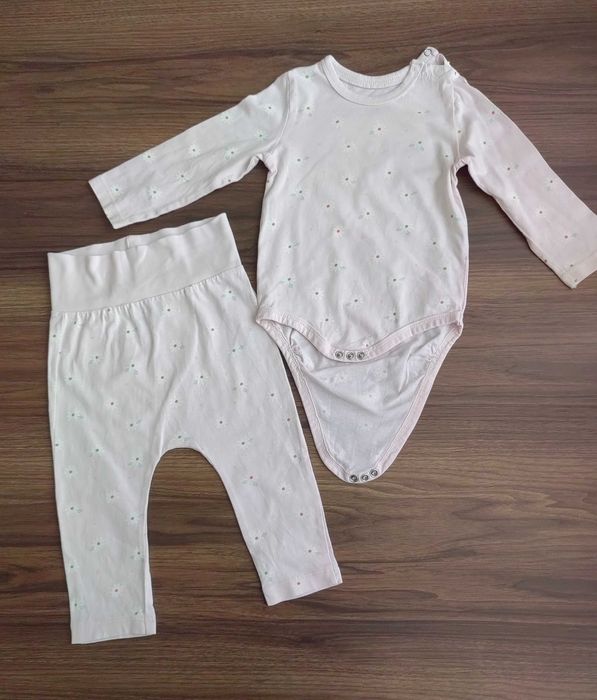 Бебешки дрехи за момиче 6-9м - 7комплекта.