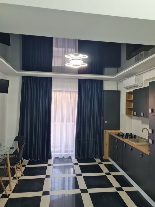 Inchiriez garsoniera Mamaia Sat