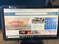 Монитор Dell 19 инча