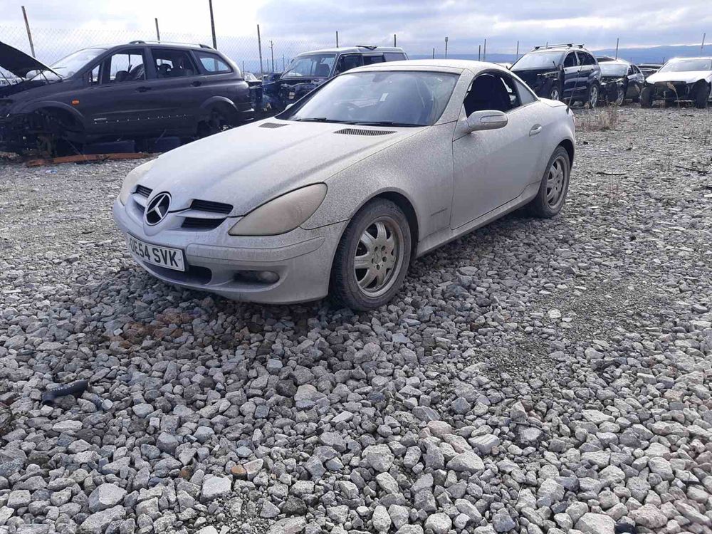 За Части Mercedes slk 2.0 kompressor 2006 г