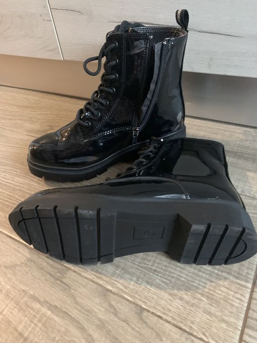 Ghete lacuite piele ecologica 39 noi