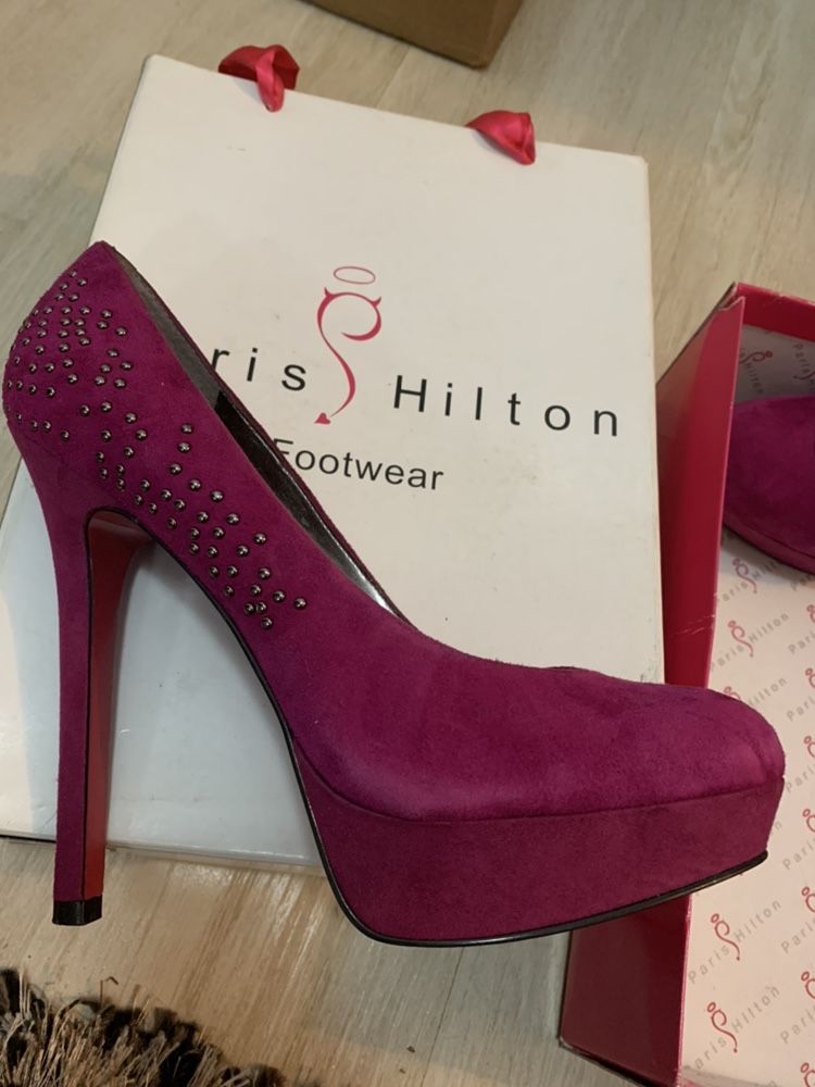 Pantofi Paris Hilton