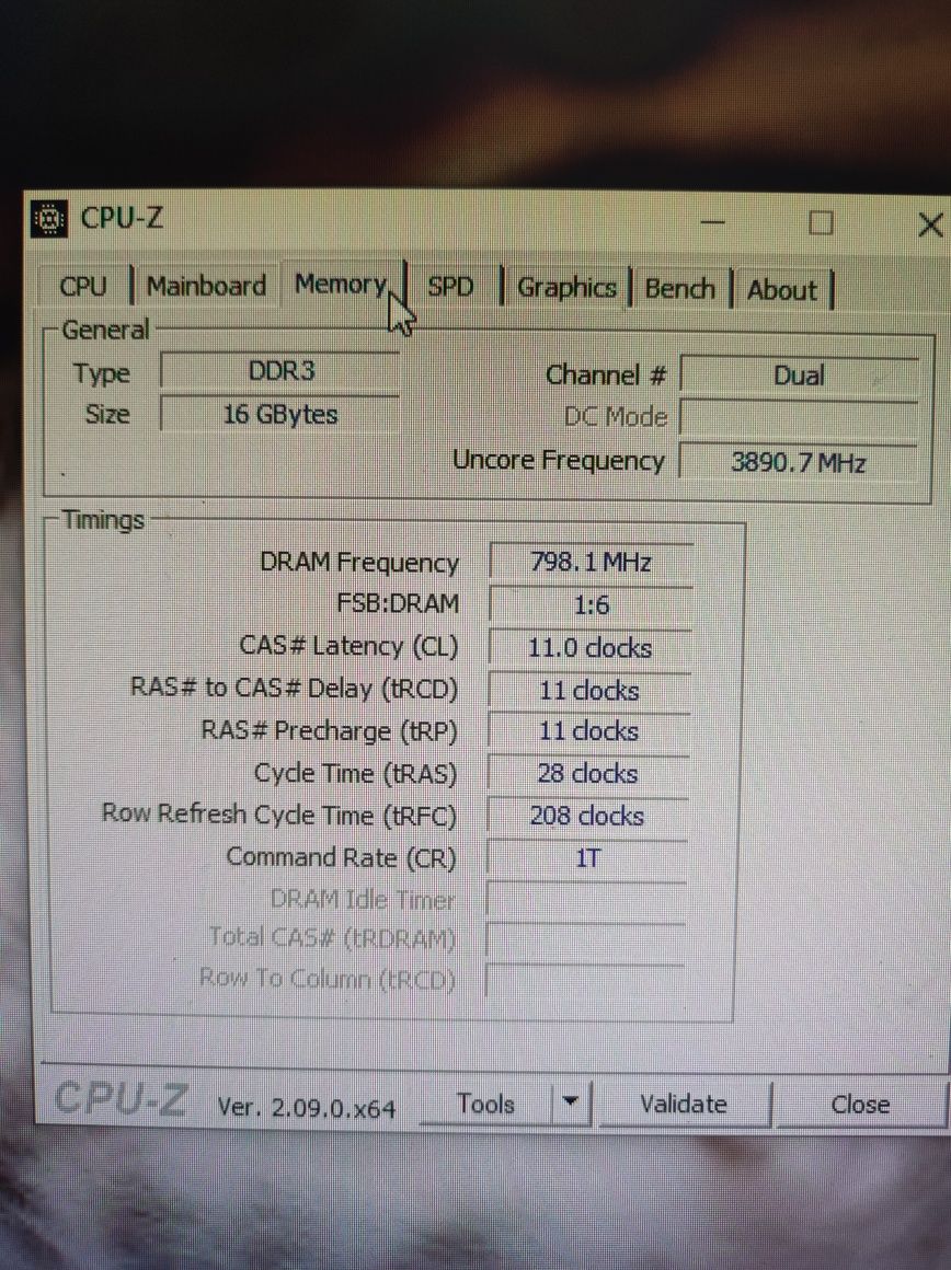 PC gaming i7 RX 480 8GB, 16 GB RAM, SSD 240 GB.