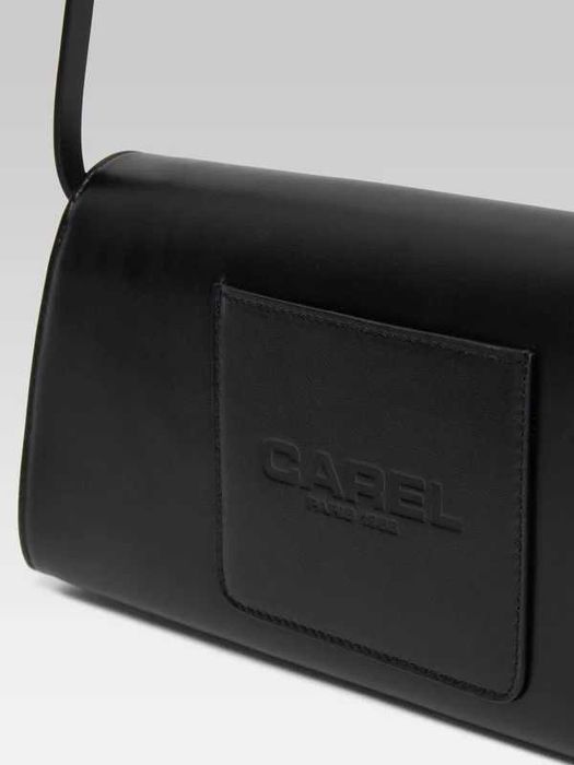 Дизайнерска чанта от естествена кожа на френския беанд Carel