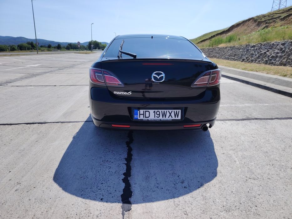 Vand Mazda 6 1.8  Benzina
