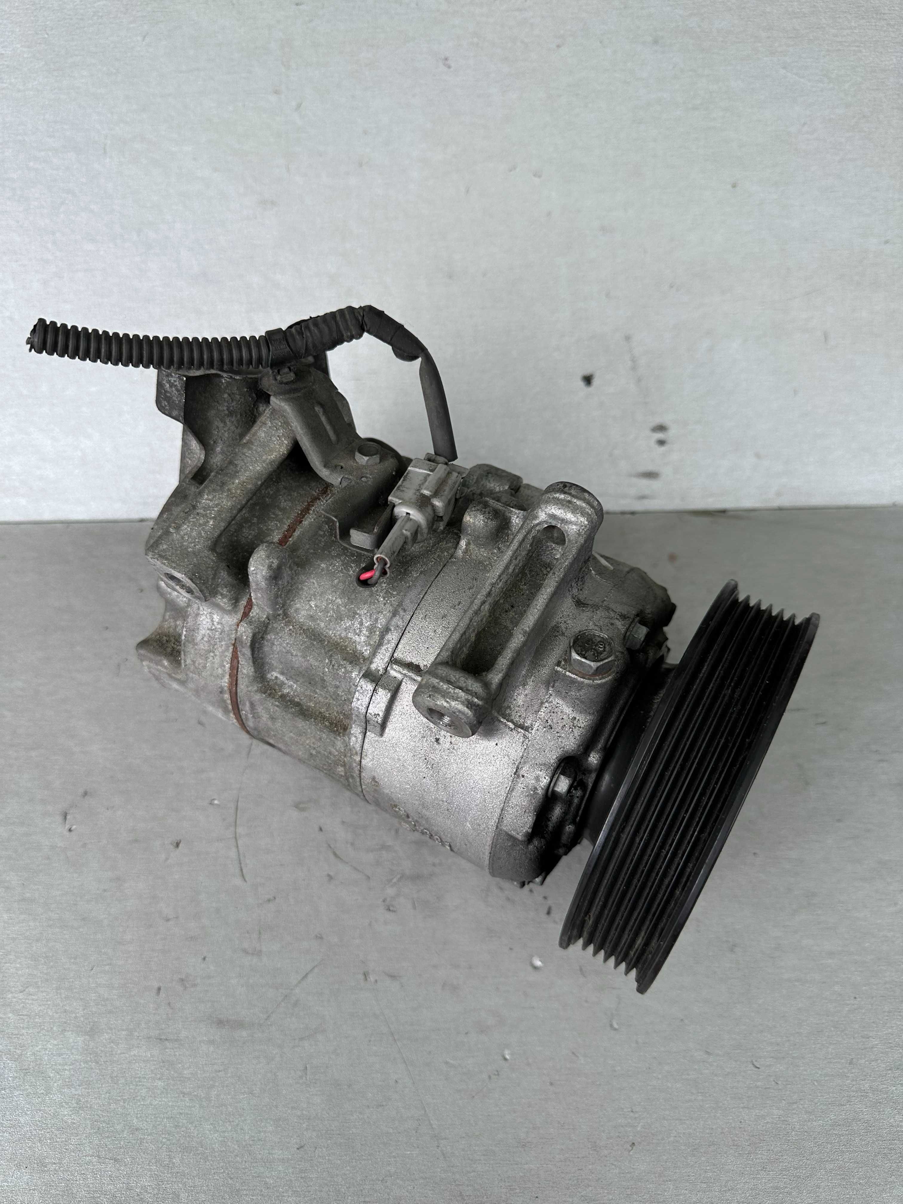 Compresor Clima Renault Scenic 3 1.5 DCI 8200939386A Renault Laguna