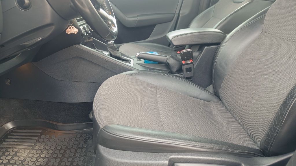 Proprietar vand octavia 2015 2.0 dsg
