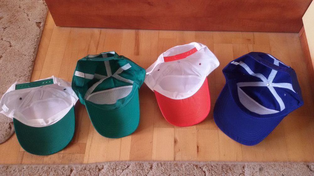 шапка бейзболни с козирка