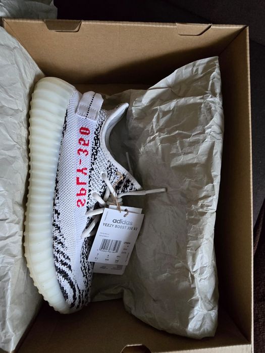 Yeezy boost 350 v2