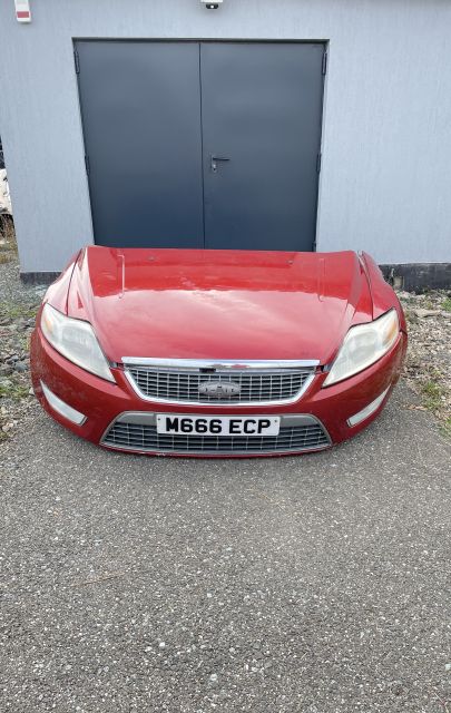 Fata completa faruri UK Ford Mondeo MK4