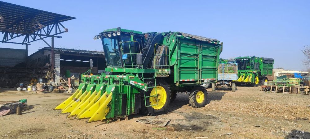 John Deere 9970.