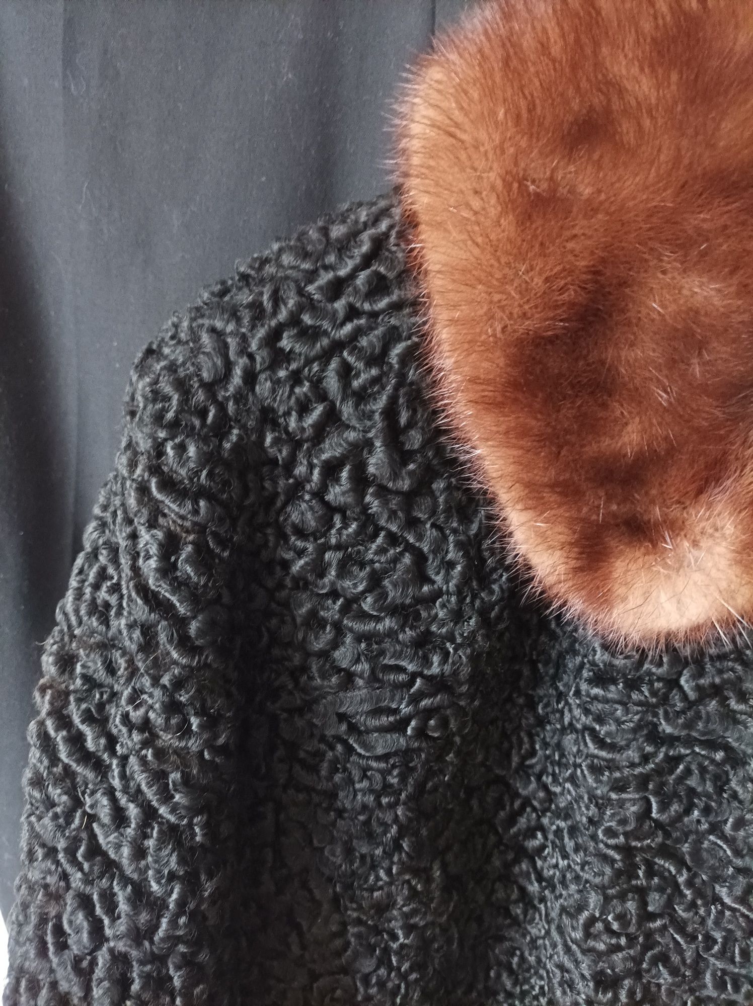 Оригинални палта Schiaparelli, Sprung Freres
