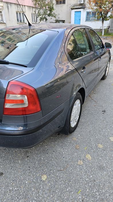 Vând Skoda Octavia 2 1.9 105 Cp 2009 !