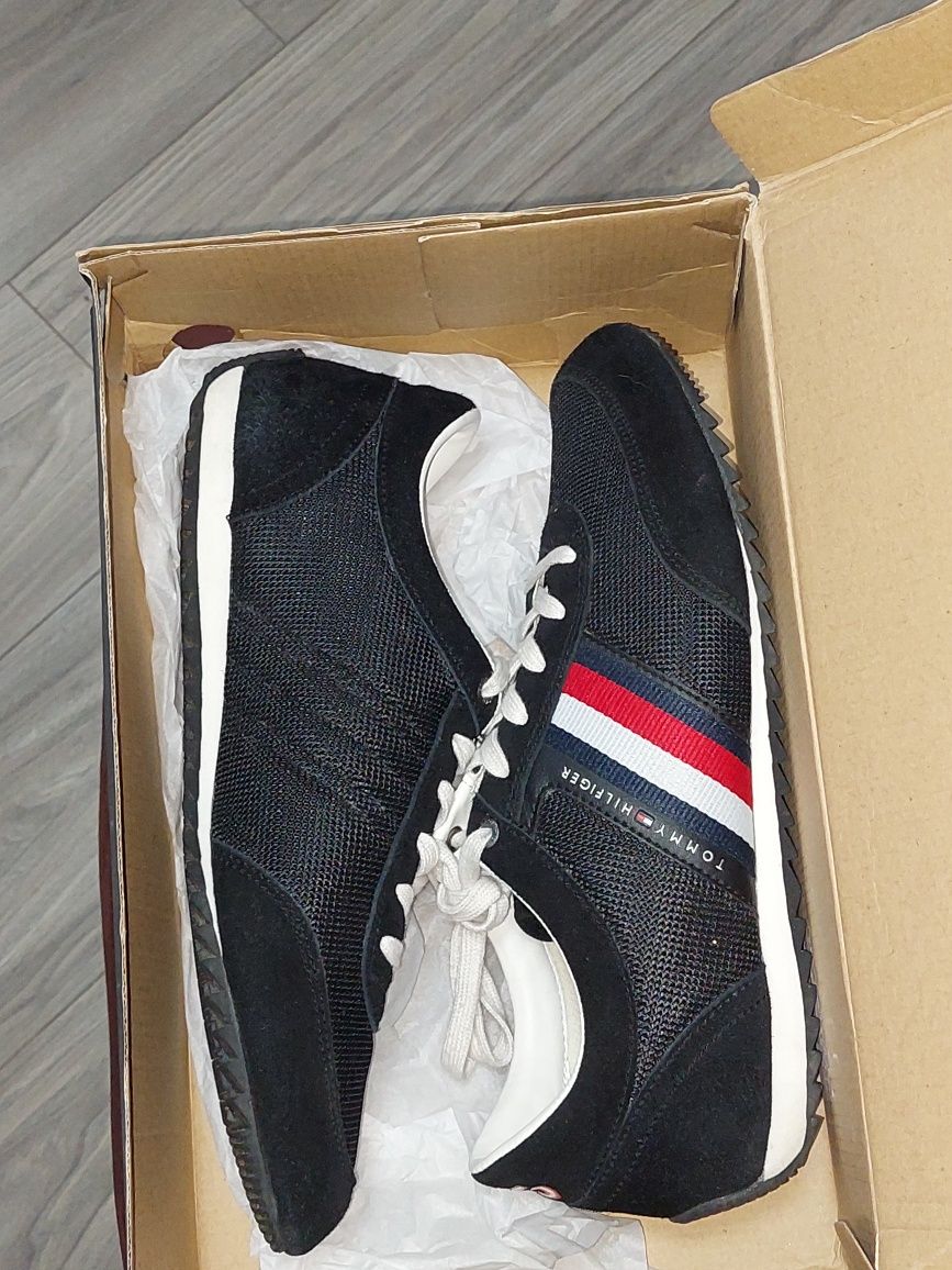 Pantofi Tommy Hilfiger