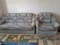 Уголок отдыха (диван и два кресло)