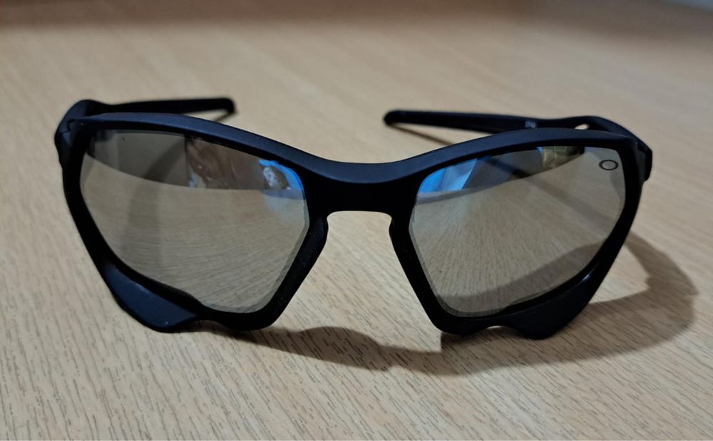 Oakley Plazma очки